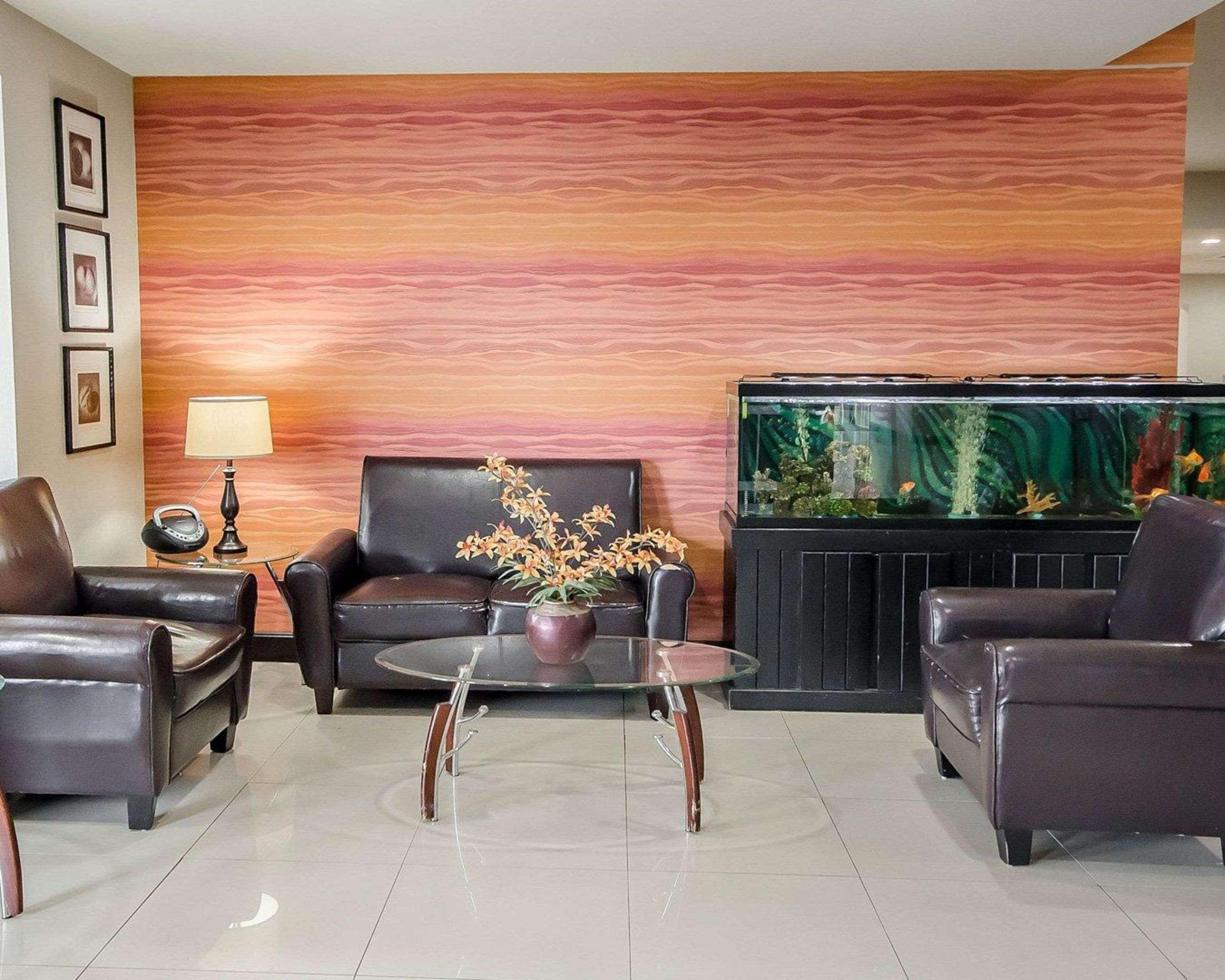 Surestay Plus By Best Western Corydon Экстерьер фото